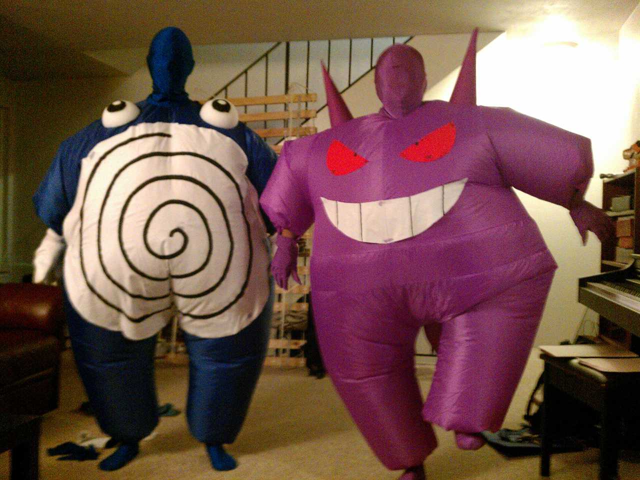 Gengar y poliwhirl.jpg