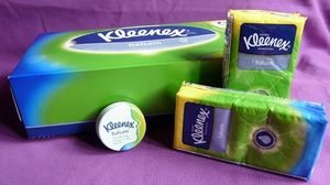 Kleenex paquetes.jpg