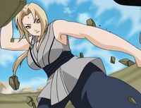 En esta foto se aprecian bastante bien las GRANDES cualidades de Tsunade