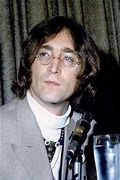 John Lennon2.jpg