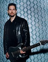 John Petrucci o Dios